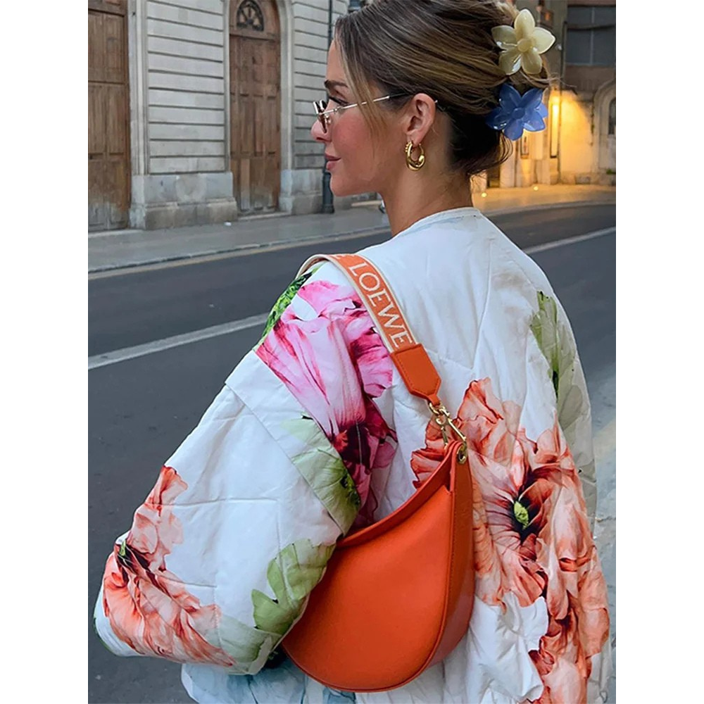 Diana | Trendy quiltet jakke med blomstertrykk