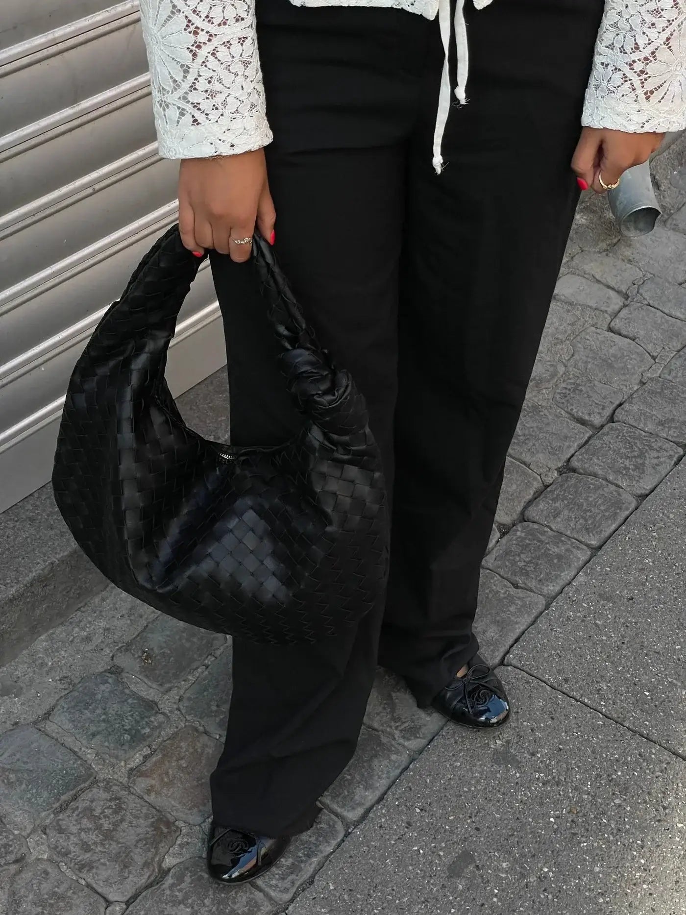 KvinneLys Woven Veske